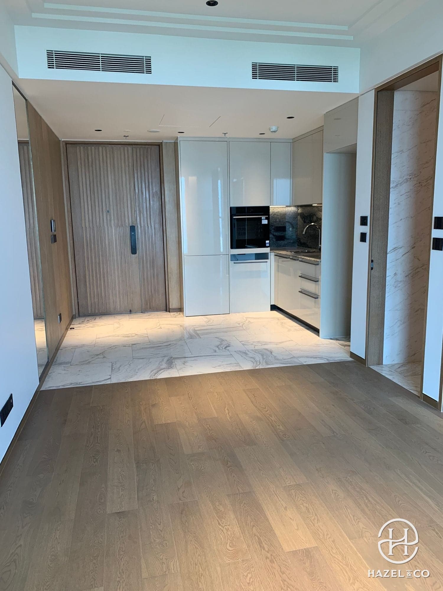 1BR, Sea Tower apartment, Grand Marina Saigon - photo 2