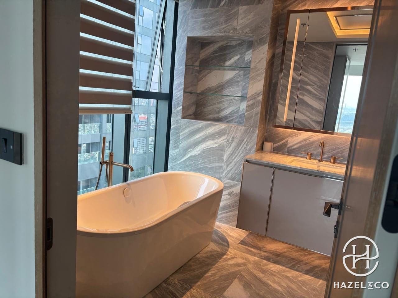 2BR, Sea Tower apartment, Grand Marina Saigon - photo 7