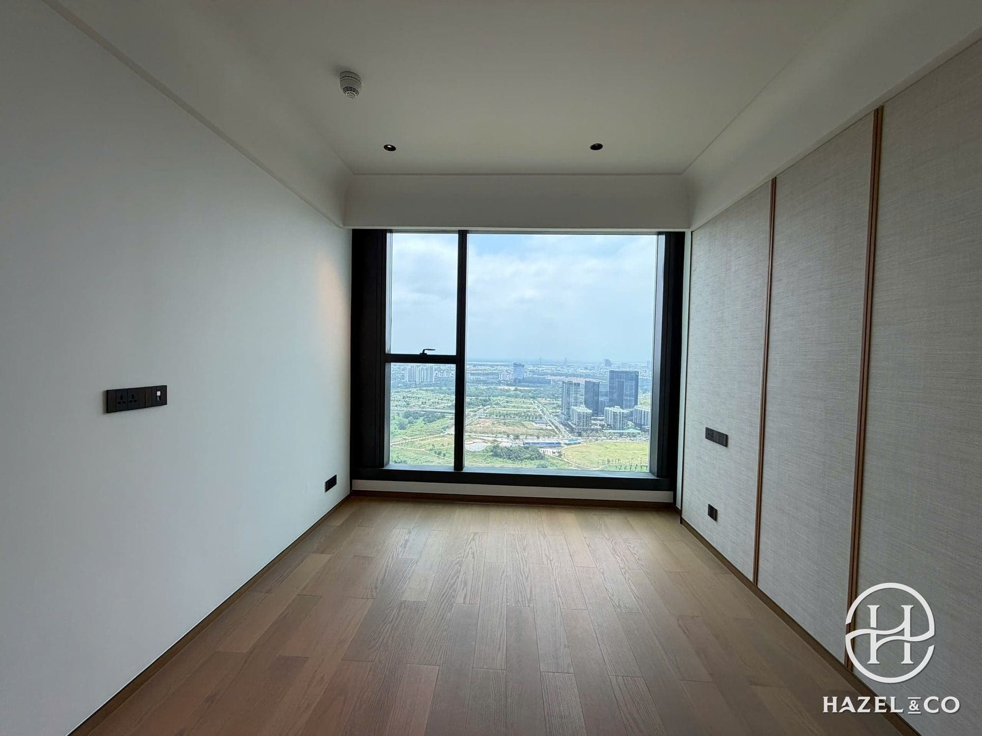 5BR, Sea Tower apartment, Grand Marina Saigon - photo 8