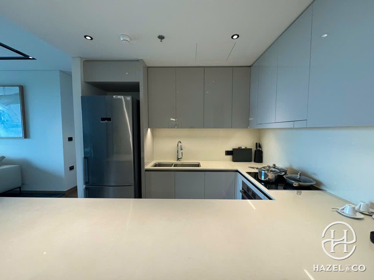 Căn 2PN+, Lake Tower, Grand Marina Saigon - ảnh 3