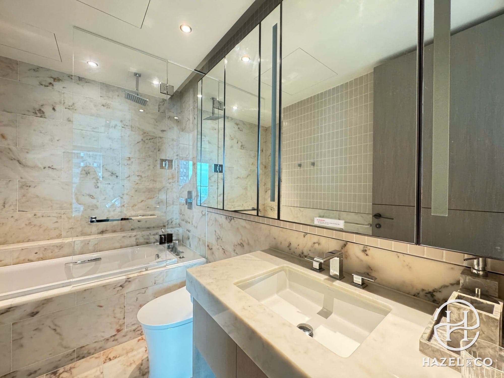 1BR, Lake Tower apartment, Grand Marina Saigon - photo 8