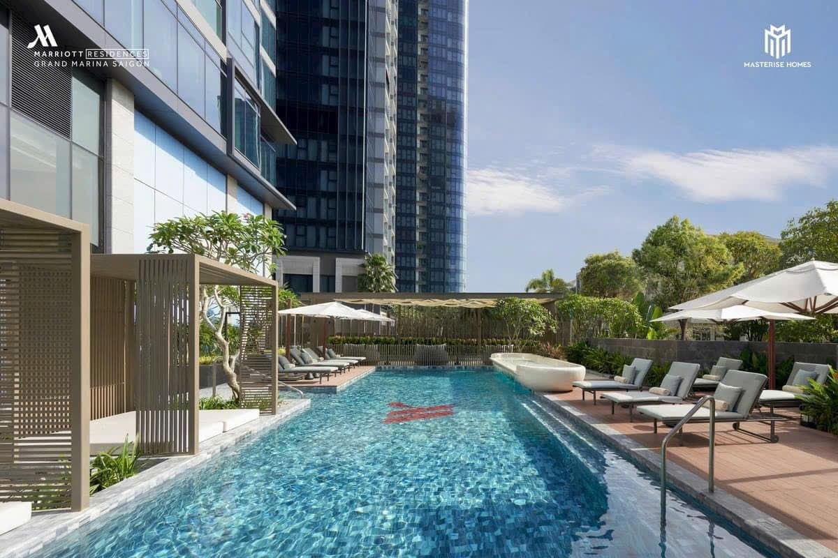 Ground-floor pool - Grand Marina Saigon